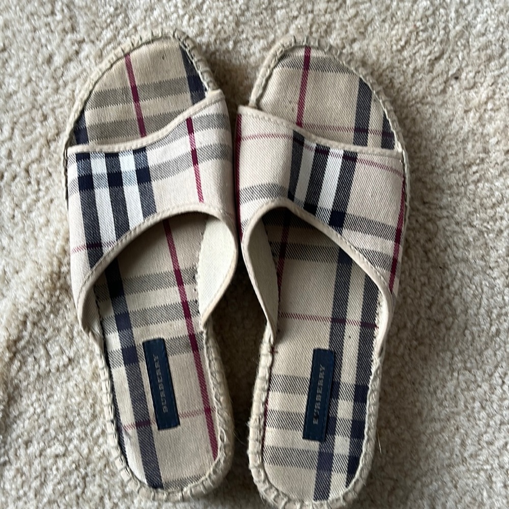 Burberry slides